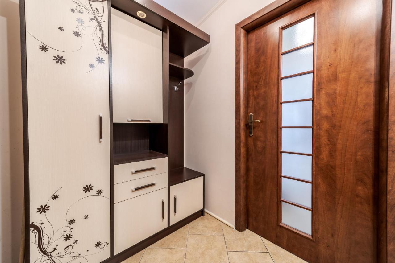 Mangal And Terrace In Center Apartment リヴィウ エクステリア 写真